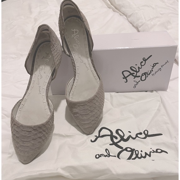Alice + Olivia Grey Lambskin Leather D’Orsay Flats Snake skin embossed sz 39 - Picture 1 of 6